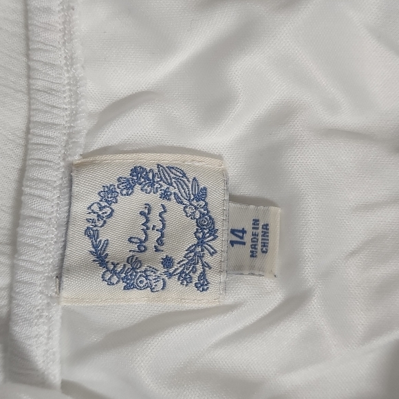 Blue Rain White Navy Blue Embroidered Romper - Picture 3 of 3